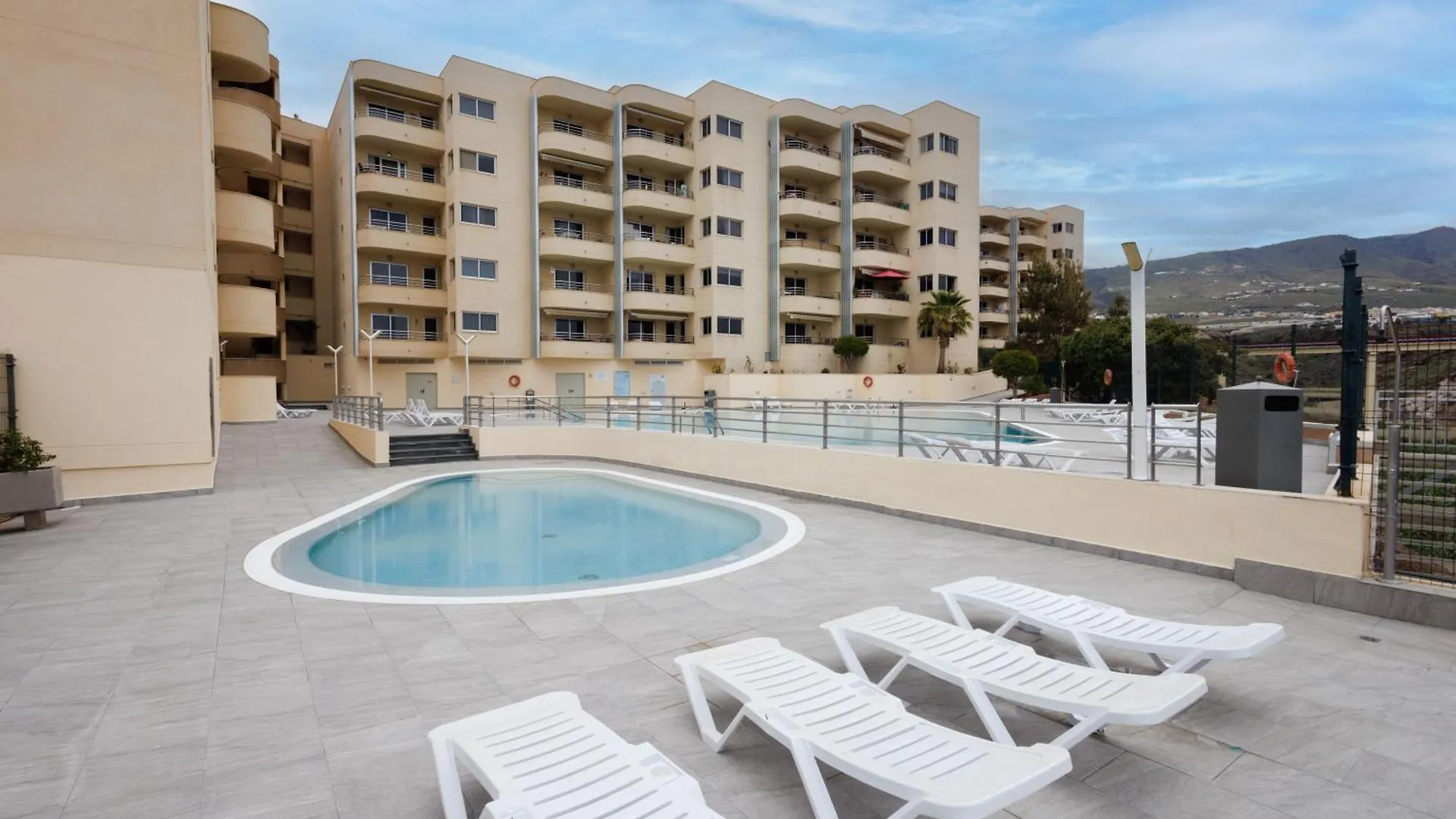 Modern 2 Bed Sea View Apartment Pool Access Costa Adeje